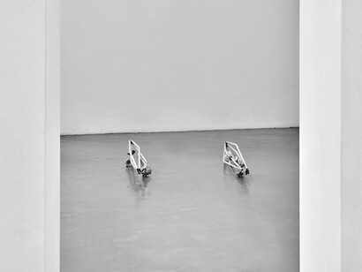 Andrea Di Lorenzo, Near - Far - Far - Near, vista della mostra. Per gentile concessione della Galleria SpazioA