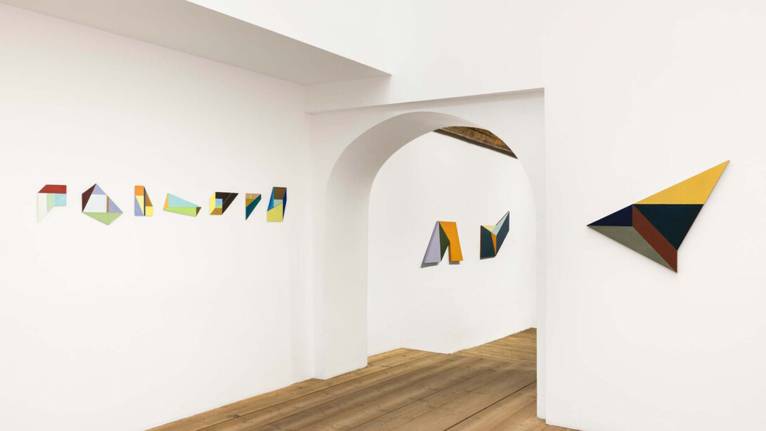 Chung Eun-Mo, Shape of light, veduta della mostra. Per gentile concessione della Galleria Monica De Cardenas