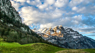 Valley Afternoon, ph. Michael Stillwater