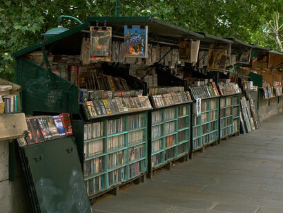 Avventurarsi nei mercatini alla ricerca di antiche missive 