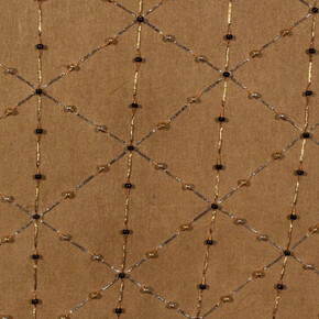 Between Spirit and Magic. Courtesy of Rossi & Rossi Gallery