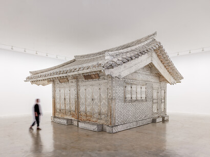 Do Ho Suh, Rubbing/loving project Seoul home, installation view at Museum of Contemporary Art Australia, Sydney, Australia, 2013-2022. Courtesy of Tate Modern