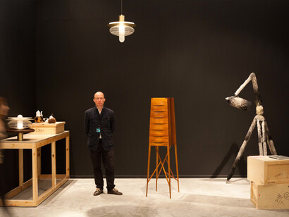 Charles Wilson, Tall Boy, 2012, Blackwood, French Polish, 50.6 × 46.5 × 154.3 / 50.6 × 46.5 × 154.3 cm
