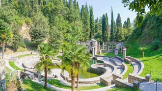 Laghetto delle Danze B, Vittoriale degli Italiani, Gardone Riviera (BS), Italia