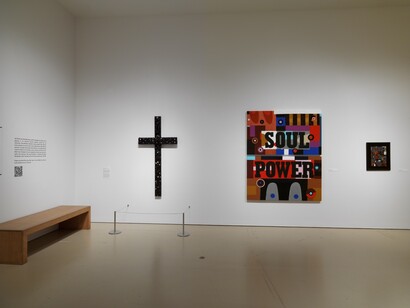 Jan Wade, Soul power, exhibition view. Courtesy of the Art Gallery of Hamilton 