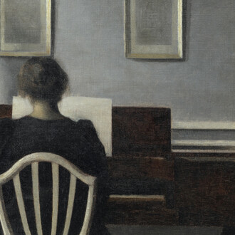 Vilhelm Hammershøi, Interior con mujer al piano (detalle), Strandgade 30, 1901. Cortesía del Museo Nacional Thyssen-Bornemisza