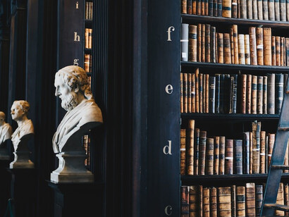 One of Dublin's treasures is the classical library at Trinity College, adorned with numerous books and delicate busts, making it a truly beautiful place