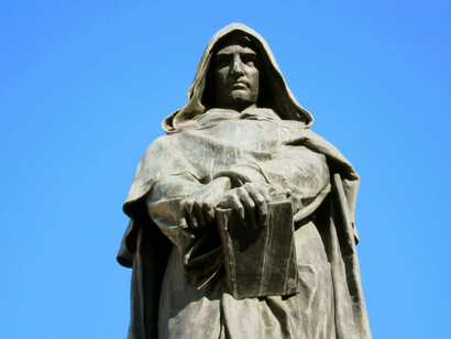 Ettore Ferrari (1845-1929), Monumento a Giordano Bruno, Campo de 'Fiori, Roma, particolare