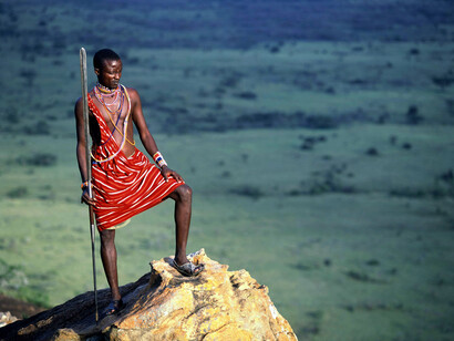 Campi ya Kanzi guide, Parashi on top of a look out hill