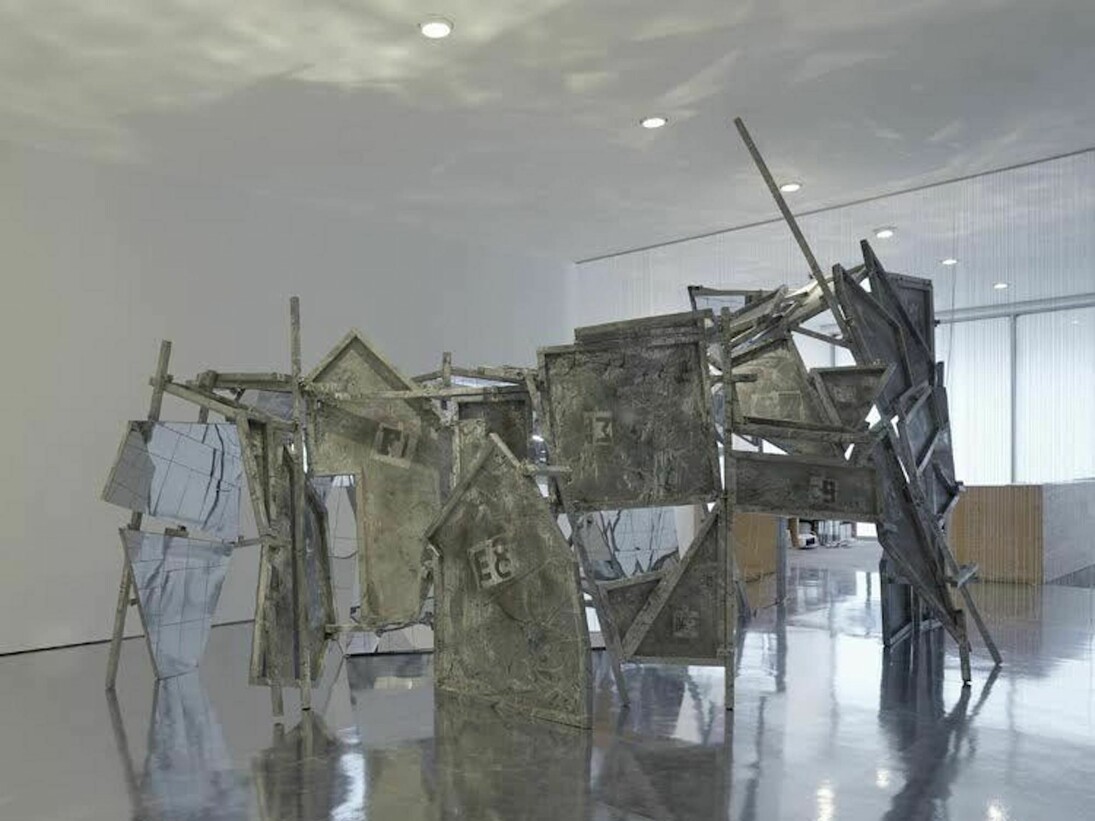 Lee Bul, Exhibition view. Courtesy of Lehmann Maupin