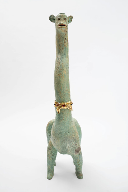 Yoann Estevenin, A long neck friend. Courtesy of Keramiekmuseum Princessehof