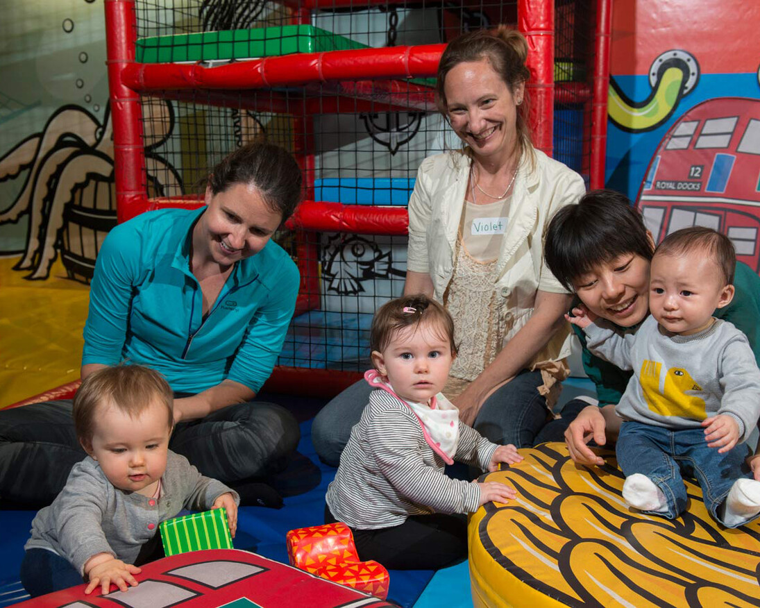 Mudlarks. Courtesy of Museum of London Docklands