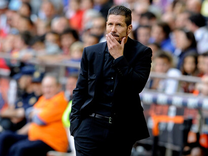 El técnico argentino, cavilando