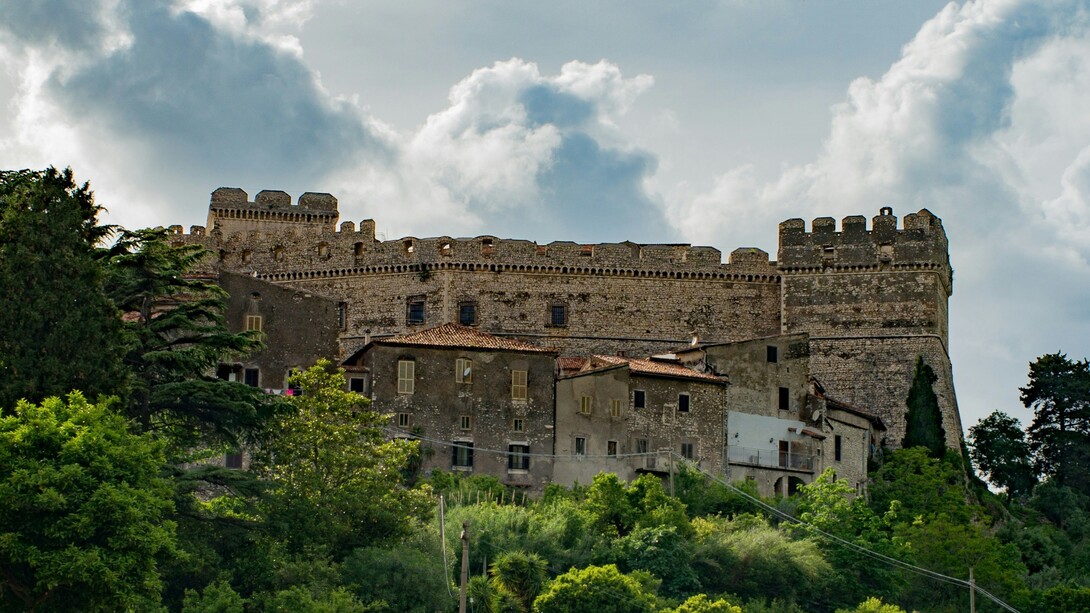 Sermoneta, provincia di Latina, Italia. Foto di Luca Pennacchioni. Il Patrimonio Distante vive fuori dai circuiti istituzionali, conservato più dalle pratiche quotidiane che dalle norme