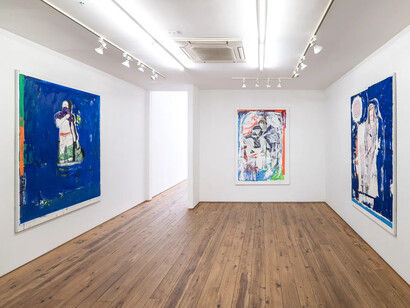 Alexander Tinei, Thirty pieces of sun, exhibition view. Courtesy of Marc Straus Gallery