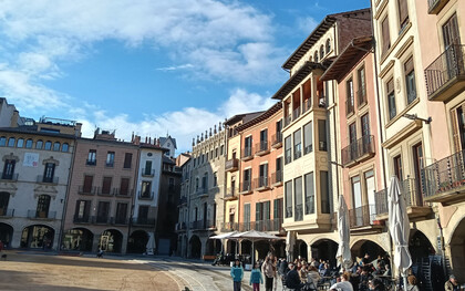 Fotografía de Oscar Farrerons. Plaza Mayor de Vic. Barcelona, España
