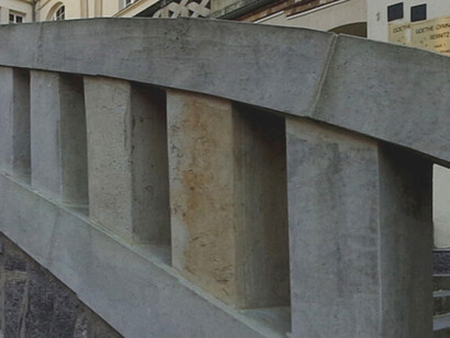 La capital de Ucrania, fue un objetivo clave en las primeras semanas de la guerra, pero las fuerzas ucranianas lograron repeler los ataques, obligando a Rusia a replegarse del norte del país.Las calles de Sebnitz, Alemania