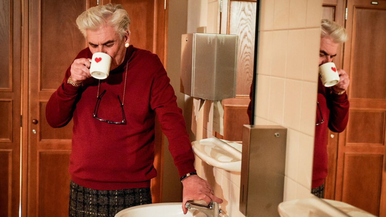 Anne-Marie die Schönheit. Mit freundlicher genehmigung des Deutschen Theaters