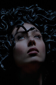 Teresa Letizia Bontà, Medusa, 2021, stampa su tela