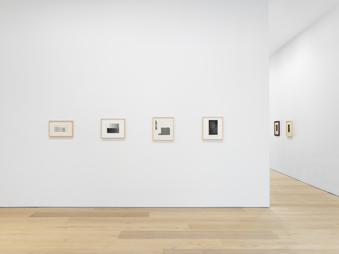 Josef Albers Grey Steps, Grey Scales, Grey Ladders, Exhibition view. Courtesy of David Zwirner
