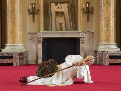 Maurizio Cattelan. La nona ora