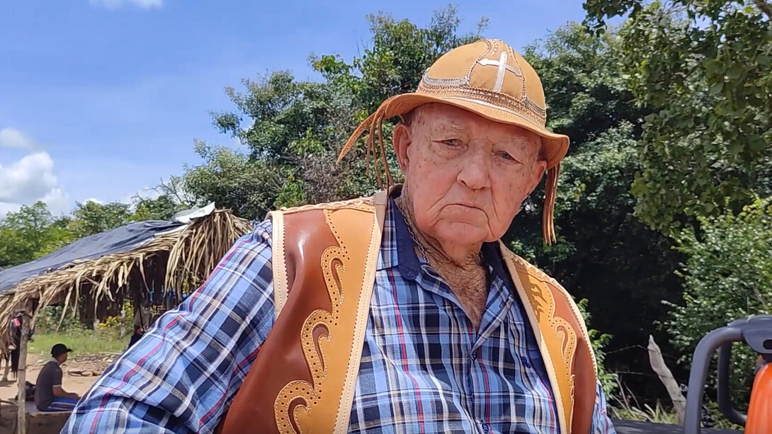 O vaqueiro Valírio Luciano Lucena em entrevista para o canal Sertão Popular Terra Nordestina no YouTube