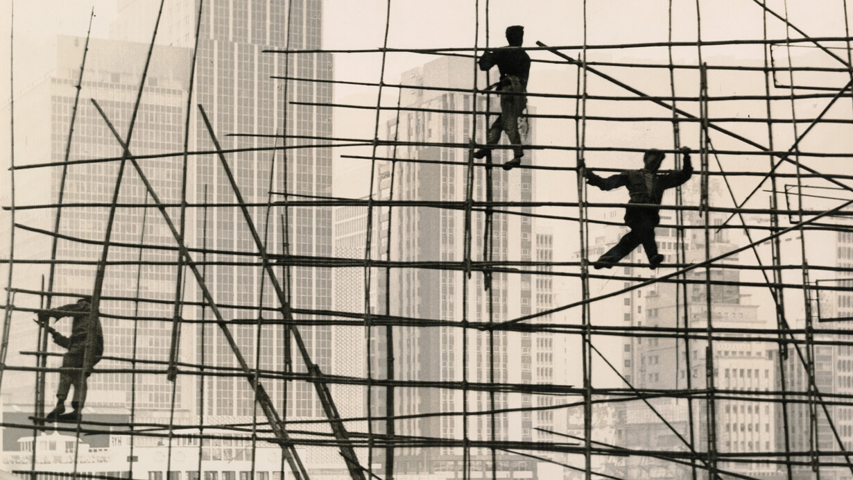 Kin Fai Lee, Working (detail). Courtesy of Blue Lotus Gallery © Fan Ho Estate