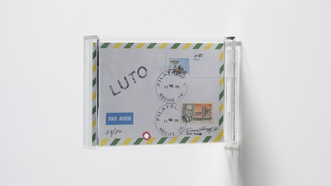 Paulo Bruscky_LUTO_2014_envelope, carimbos, selos nanquim e pincel atomico_11,5x16,2cm_ed. de 30_EvertonBalladin