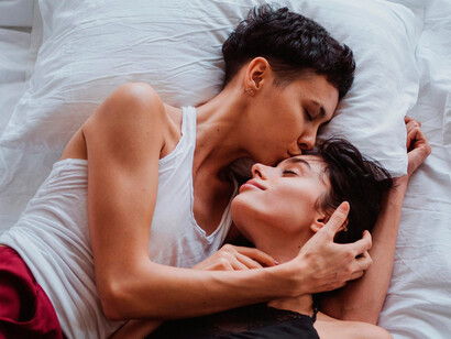 Casal. Sabemos que o amor não tem nada a ver com simplesmente "gostar" de alguém