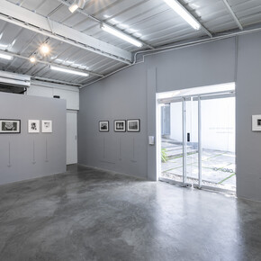 Julio Iribarren, Back on the road, vista de exhibición. Cortesía de ABRA