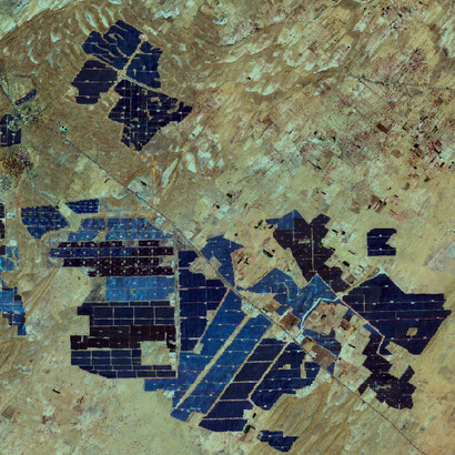 Parque solar de Badhla, desierto de Rajastán, India