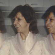 Autor desconocido, retrato de Blanca Sánchez sonriente, en bata, multiplicada tres veces (detalle), ca. 1980. Cortesía del Museo Nacional Centro de Arte Reina Sofía