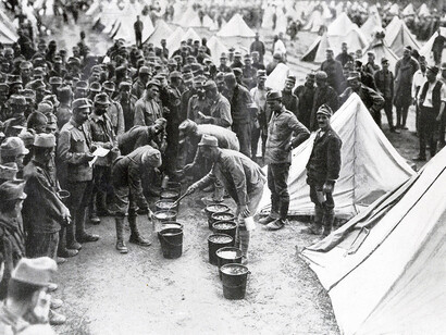 L'ora del rancio per i prigionieri