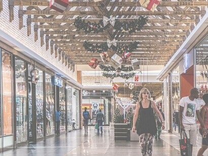 The shopping mall is where consumers go to face the multiple businesses