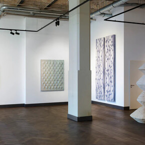 Joana Schneider, Eeuwen, exhibition view. Courtesy of König Telegraphenamt