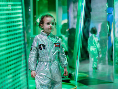 Horrible science: cosmic chaos, exhibition view. Courtesy of Museum of Science and Industry
