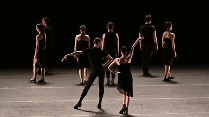 Venezuela di Ohad Naharin, Batsheva Dance Company, spettacolo vincitore del Grand Prize 2019 della critica francese come miglior performance di danza @ Teatro Grande, Brescia - foto Umberto Favretto