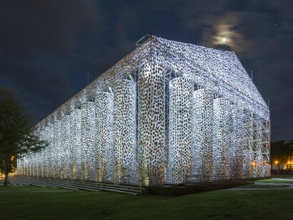 Marta Minujín:«The Parthenon of Books»