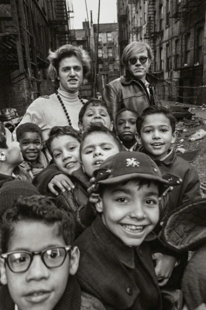 Larry Fink, Fashion Shoot, New York, 1966. Courtesy of Damiani
