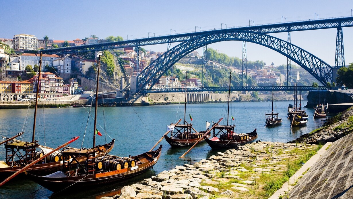 Oporto. Puente Don Luis I sobre el río Duero