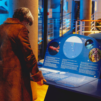 Sous l’océan. Courtesy of Cité des Sciences et de l'Industrie