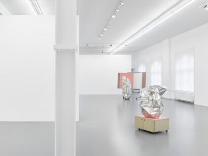 Toby Ziegler, Exhibition view. Courtesy of Galerie Max Hetzler