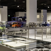 125 mal Fiat. Modernität durch Fiat-Bilder, ausstellungsansicht. Mit freundlicher genehmigung des Museo Nazionale dell’Automobile