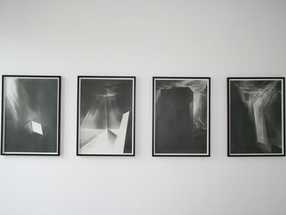 View of the exhibition "Ecoute dans le vent, les buissons en sanglots" by Angélique Lecaille, melanie Rio gallery, Nantes, 2015