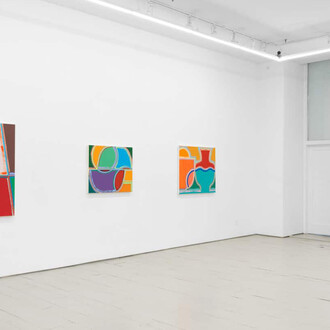 Holly Coulis, Whereabouts, exhibition view. Courtesy of Klaus von Nichtssagend Gallery