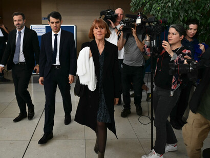 Gisèle Pelicot.
Del análisis del ordenador personal de Dominique Pelicot, se desprendió un archivo que, sin embozo alguno, aparecía rotulado con el título de “Abusos”   