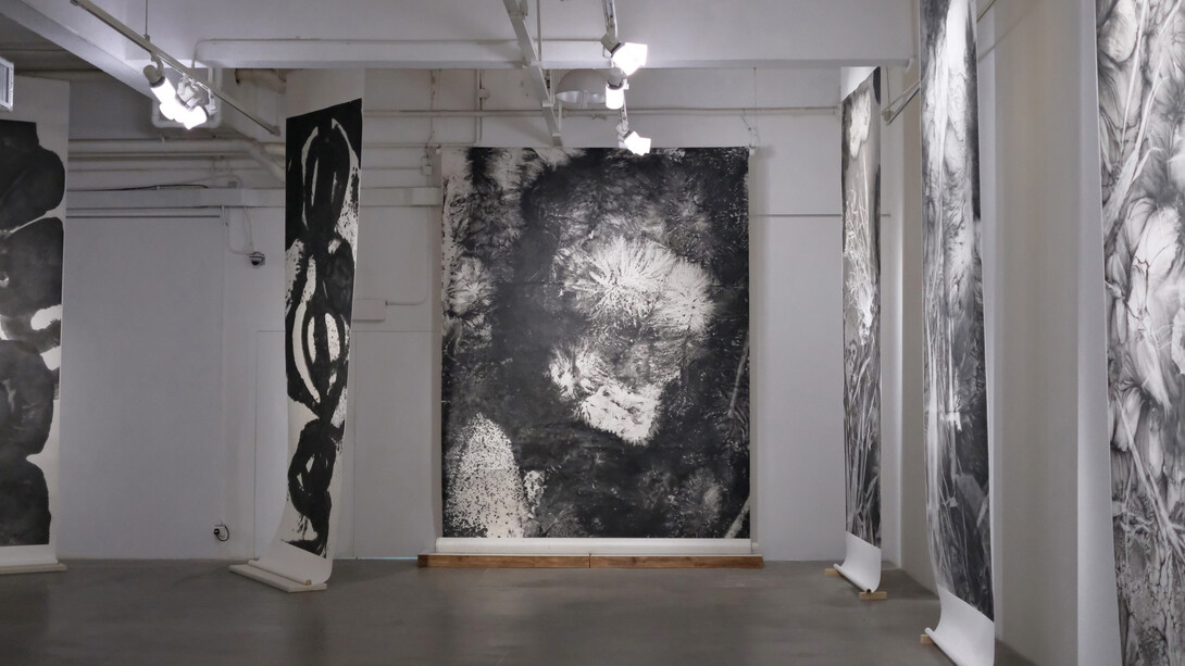 Bingyi, Formation of the cosmos, exhibition view. Courtesy of Hanart TZ Gallery 