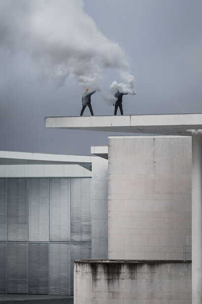Terrorartists (Smoke), 2017
Archival pigment print on Canson Platine FibreRag, framed (steel)
15.7 x 23.6 in (40 x 60 cm)
Edition of 10 +2AP