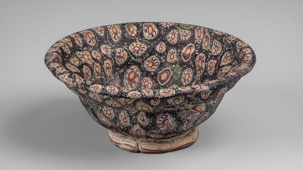 Roman
Mosaic Bowl
1st century BC–1st century AD
Glass
H. 1 5/8 in. (4.2 cm), diam. 3 11/16 in. (9.0 cm)
Sidney and Lois Eskenazi Museum of Art, Burton Y. Berry Collection