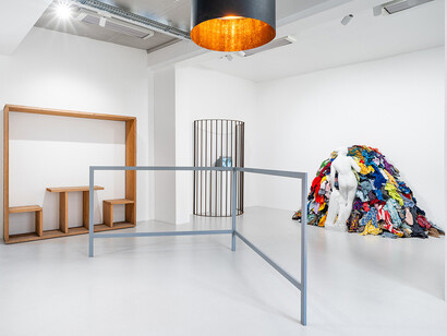 Michelangelo Pistoletto, Avant et après l’arte povera, exhibition view. Courtesy of Galleria Continua